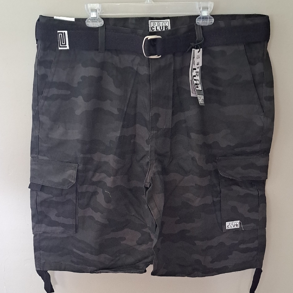 Urban Club Men's Dark Camo Cargo Shorts